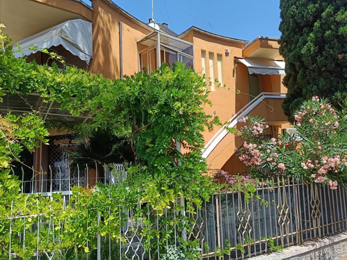 Casa Lucy Villa Bardolino Luaran gambar