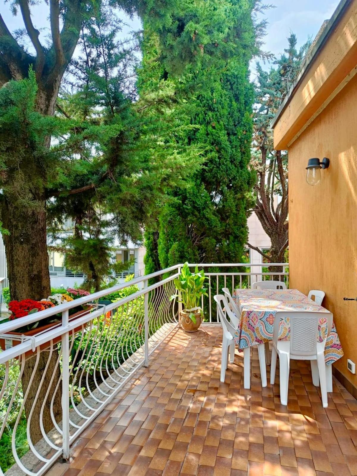 Casa Lucy Villa Bardolino Luaran gambar